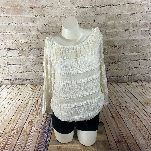 Candie’s lace inset cream long sleeve size large - Picture 1 of 9